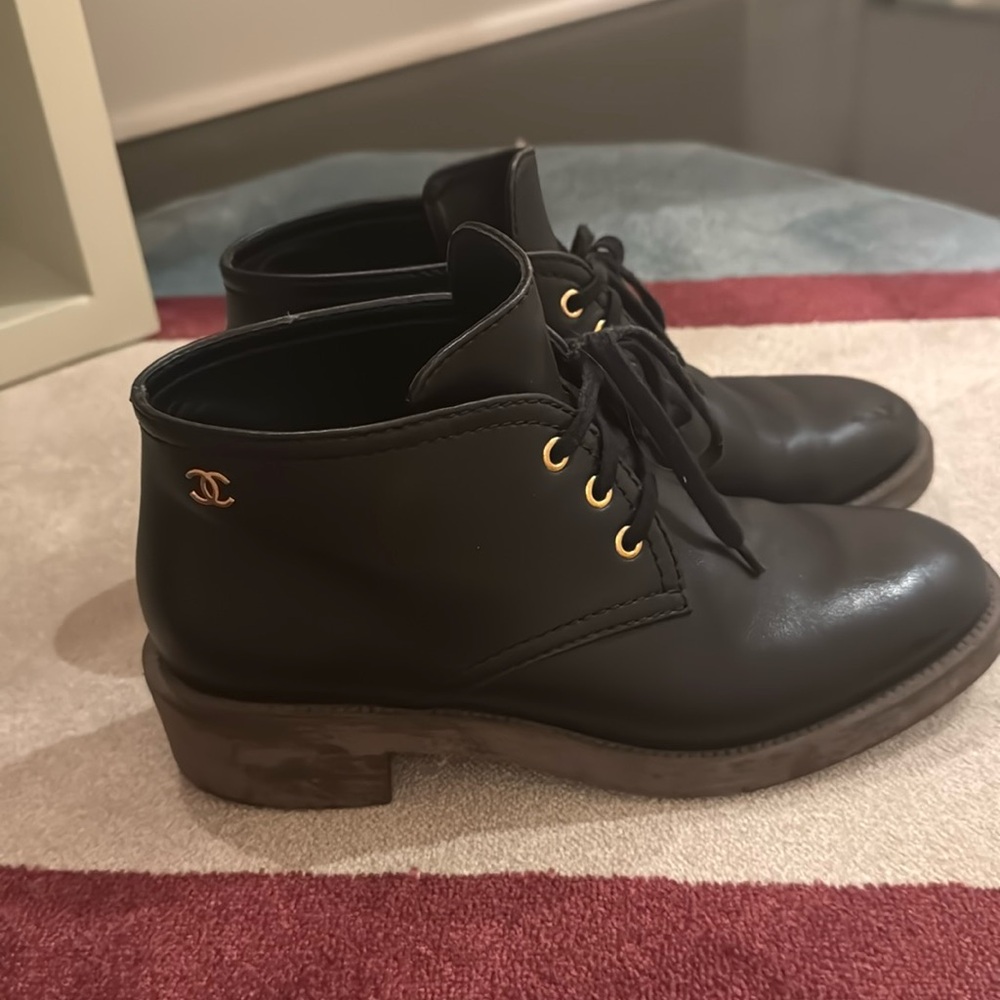 chanel boots